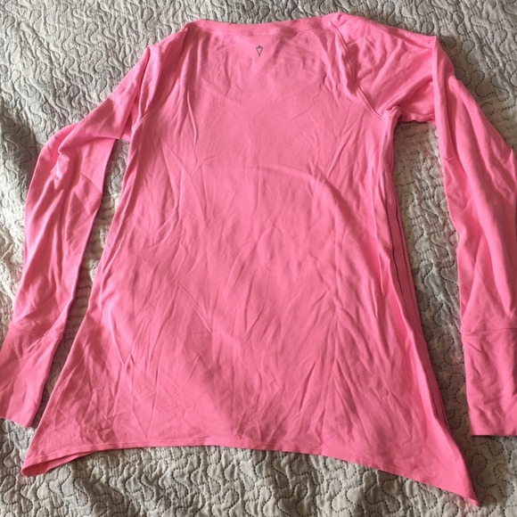 Ivivva (by Lululemon) shirt - Picture 7 of 8